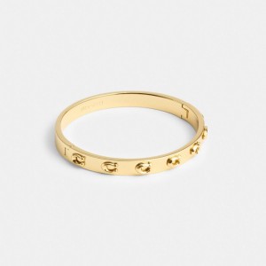 Coach Pegged Signature Hinged Bangle Women Bangles Gold | UAE_CH20778